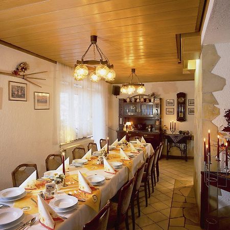 Familienhotel Zur Linde Panschwitz-Kuckau Buitenkant foto