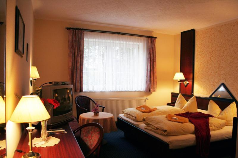 Familienhotel Zur Linde Panschwitz-Kuckau Kamer foto