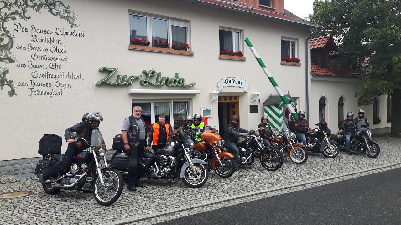 Familienhotel Zur Linde Panschwitz-Kuckau Buitenkant foto