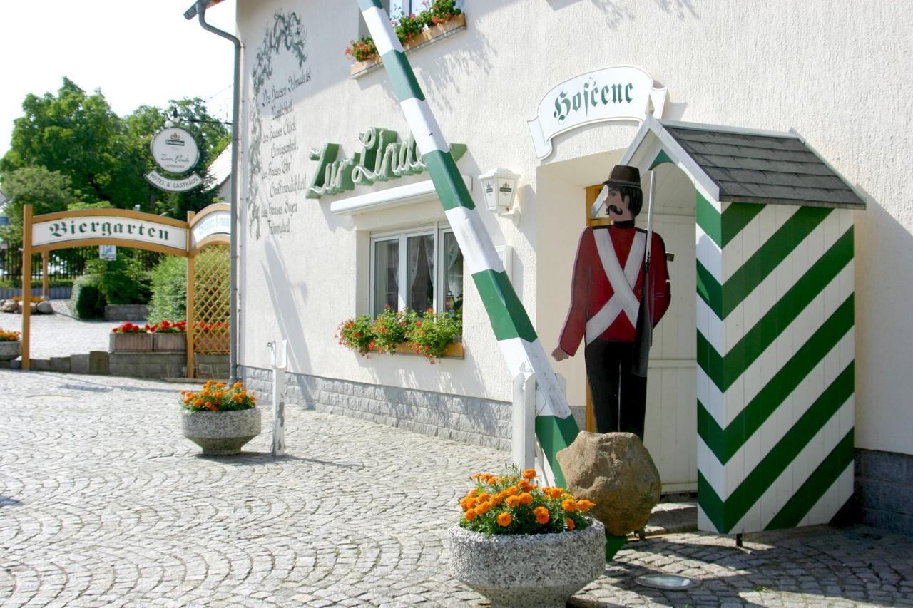 Familienhotel Zur Linde Panschwitz-Kuckau Buitenkant foto